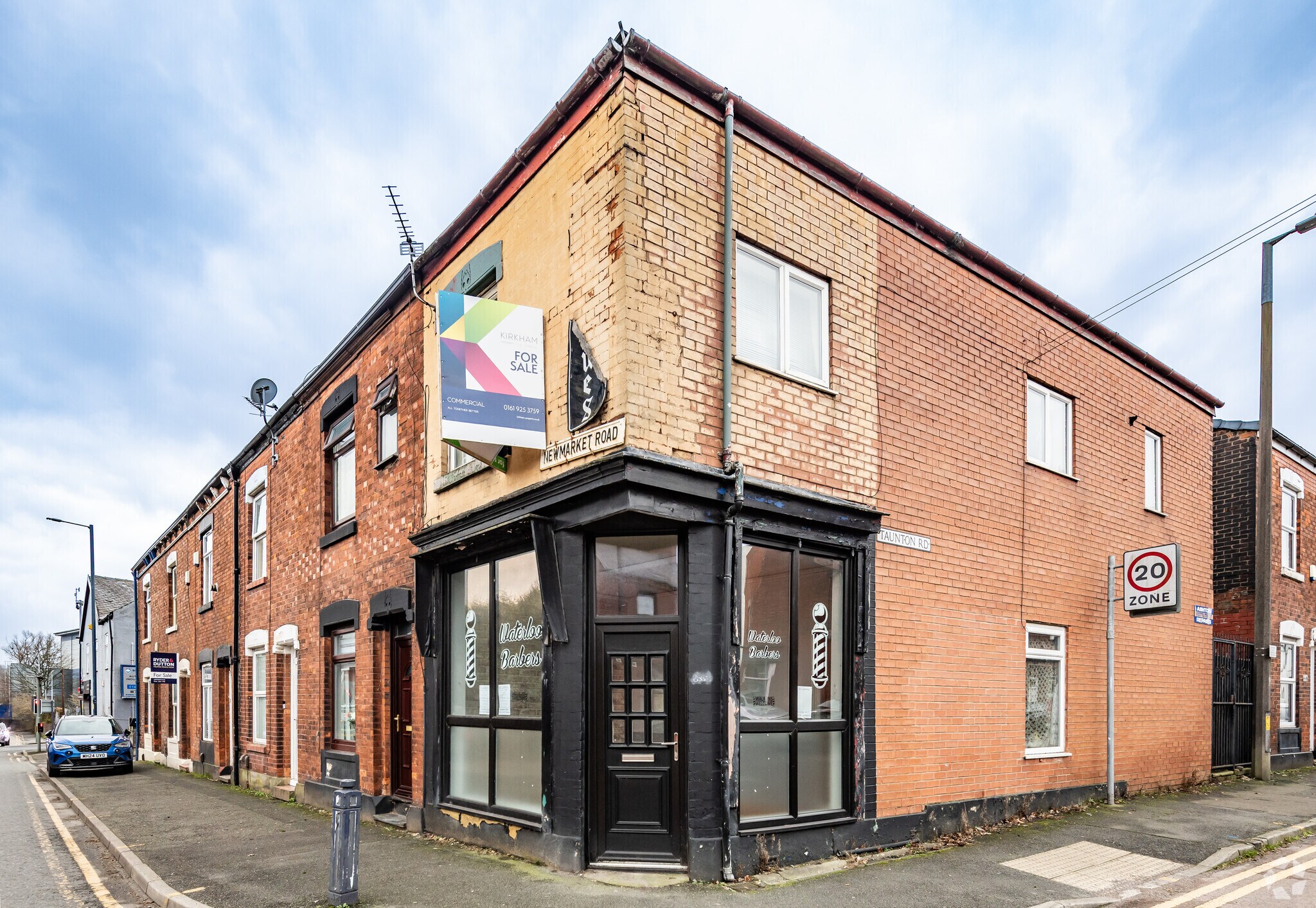 13 Newmarket Rd, Ashton Under Lyne for sale Primary Photo- Image 1 of 3