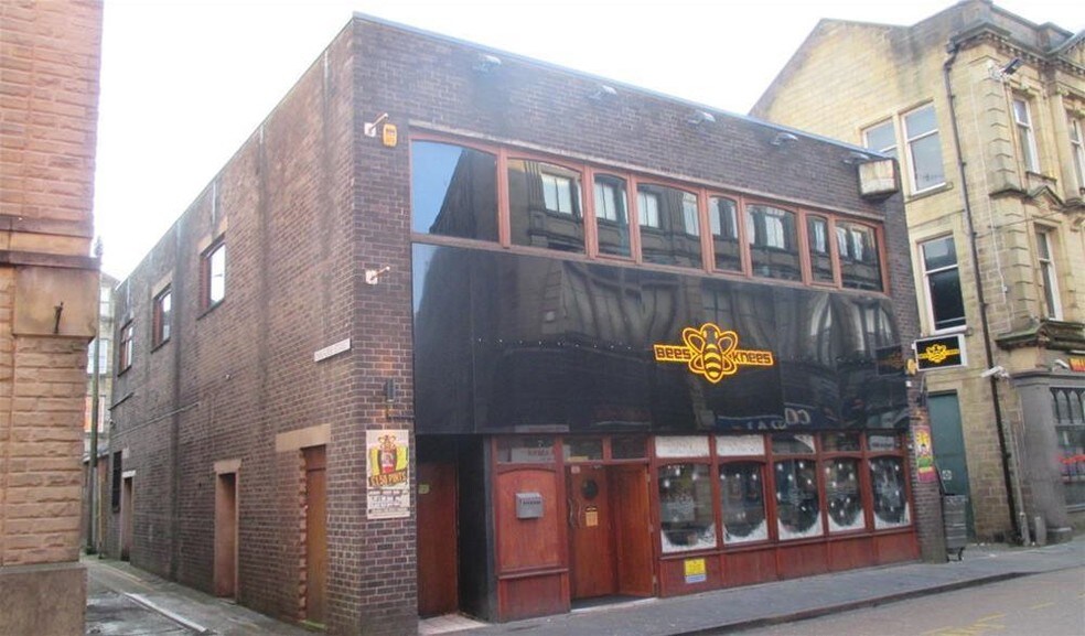 6-8 Hammerton St, Burnley for sale - Primary Photo - Image 1 of 1