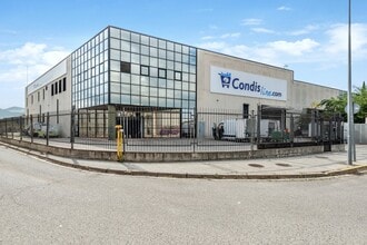 Carrer del Pla de Matabous, 34, Montcada i Reixac, Barcelona to rent Building Photo- Image 2 of 9