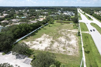 1035 Sebastian Blvd, Sebastian, FL for sale Primary Photo- Image 1 of 31