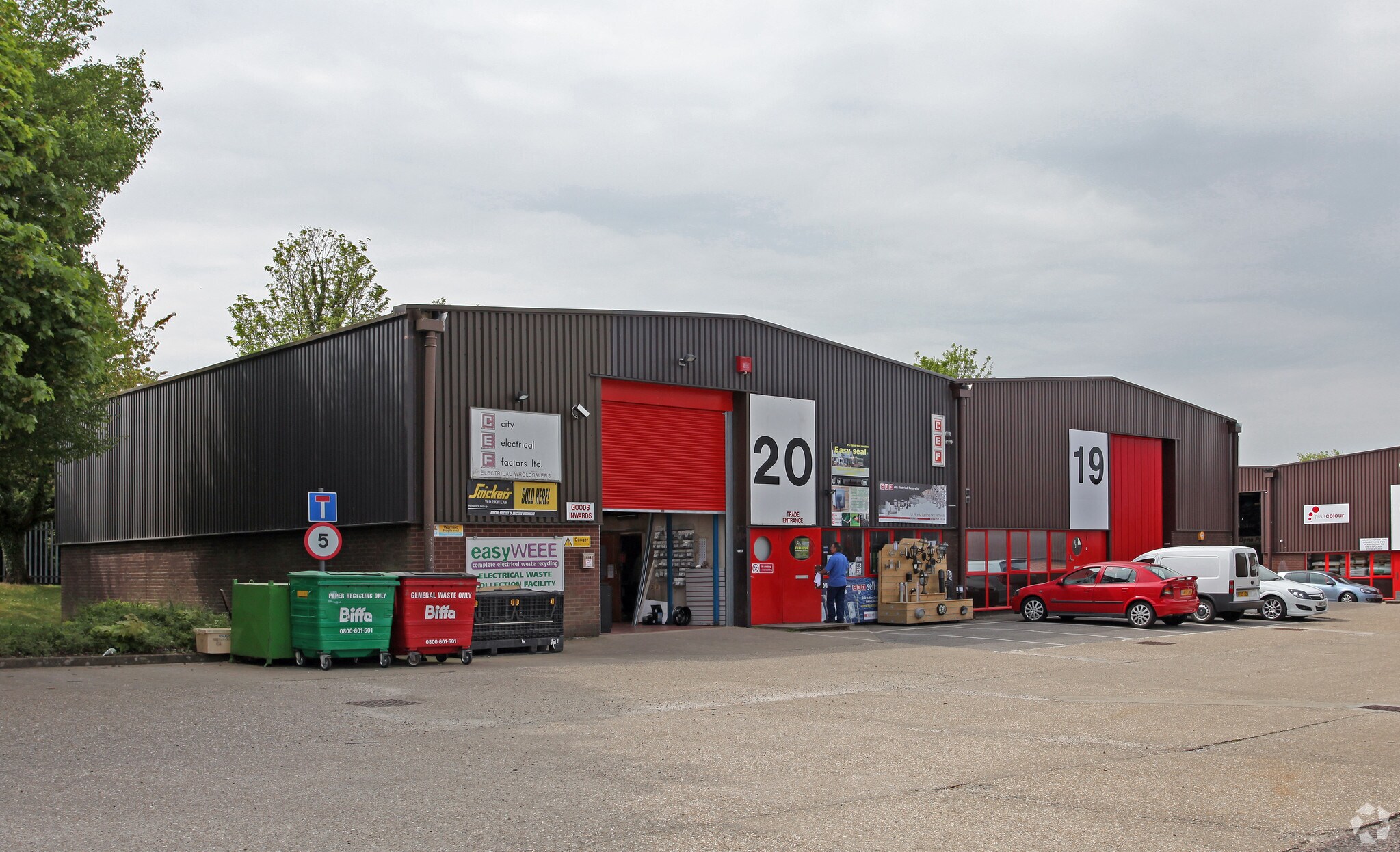 Sherrington Way, Basingstoke for sale Primary Photo- Image 1 of 1