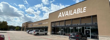 12920 University Blvd, Sugar Land, TX for rent Building Photo- Image 2 of 3