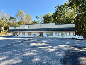 15462 Stewartsville Rd, Vinton, VA for sale Primary Photo- Image 1 of 17