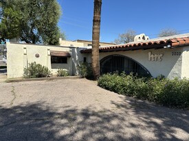 4445 N 24th St, Phoenix AZ - Commercial Property