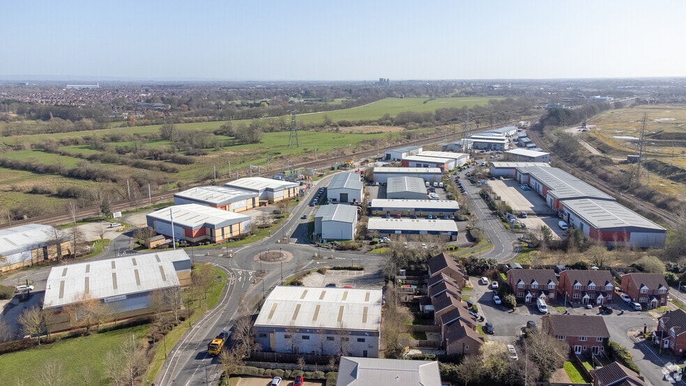 Rose Ave, York to rent - Aerial - Image 3 of 3