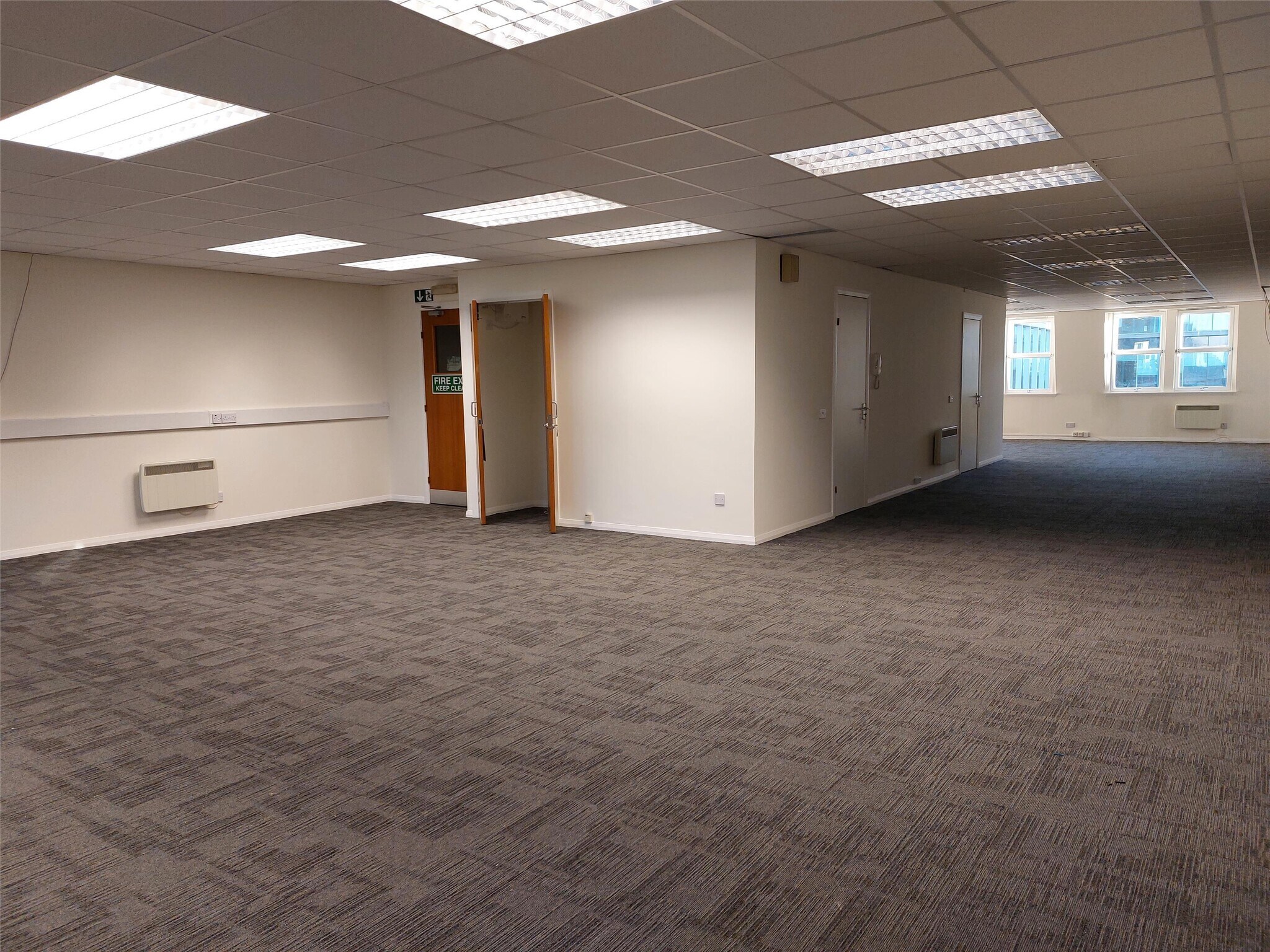 469 Union St, Aberdeen to rent Building Photo- Image 1 of 6