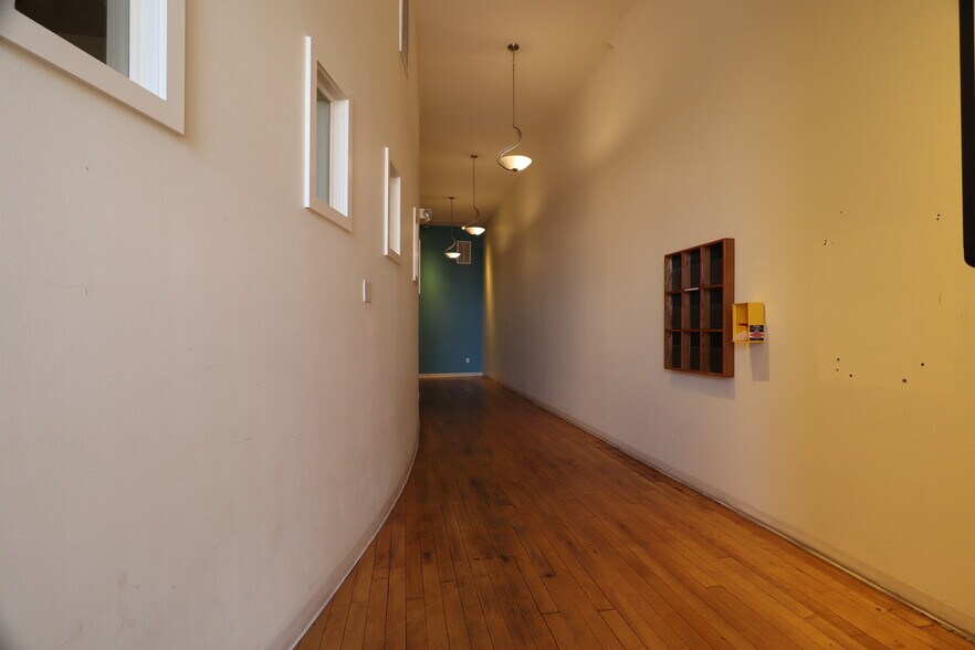 815-817 W Broad St, Richmond, VA for rent - Building Photo - Image 3 of 25