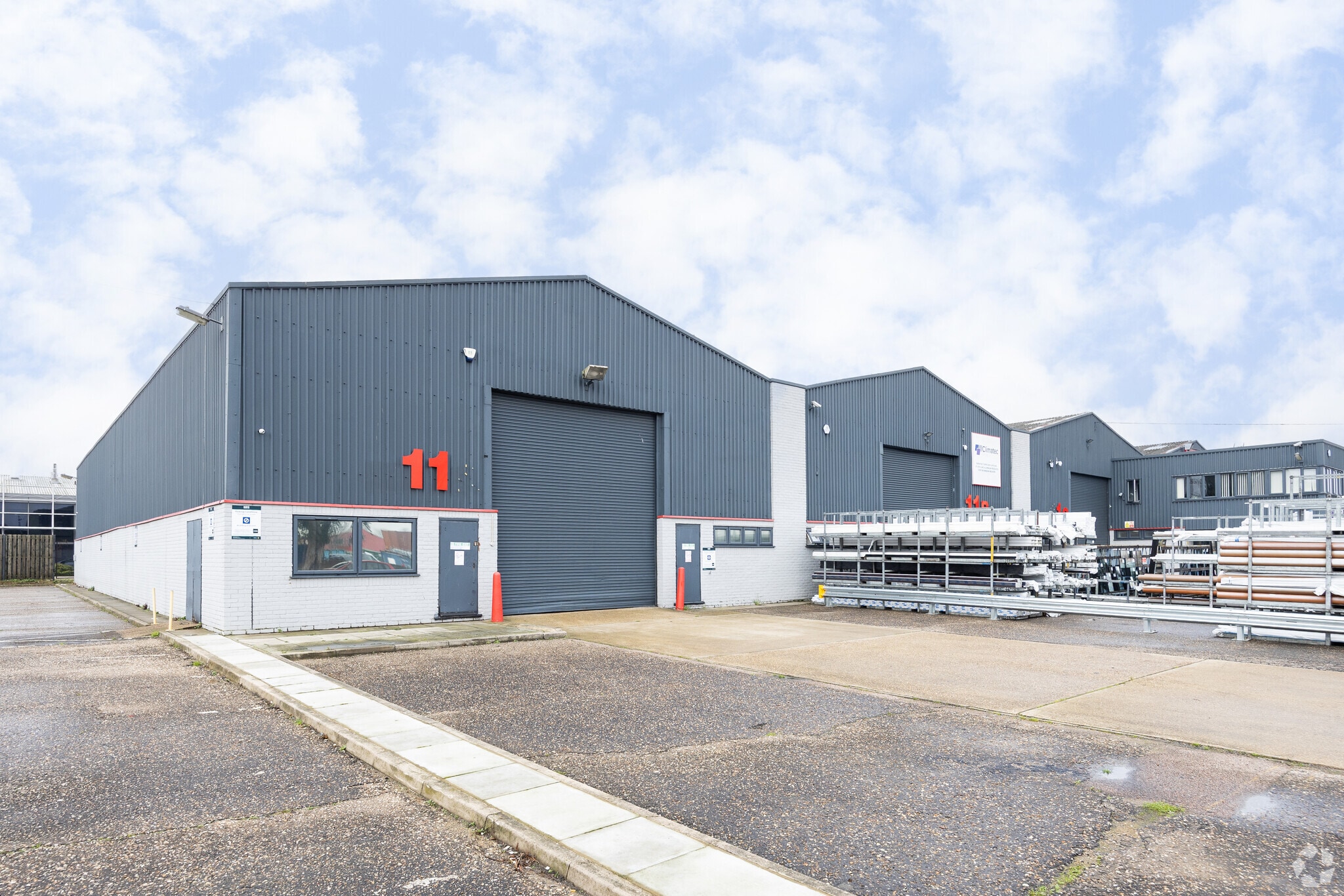 The Wheelwrights, Southend On Sea to rent Building Photo- Image 1 of 2