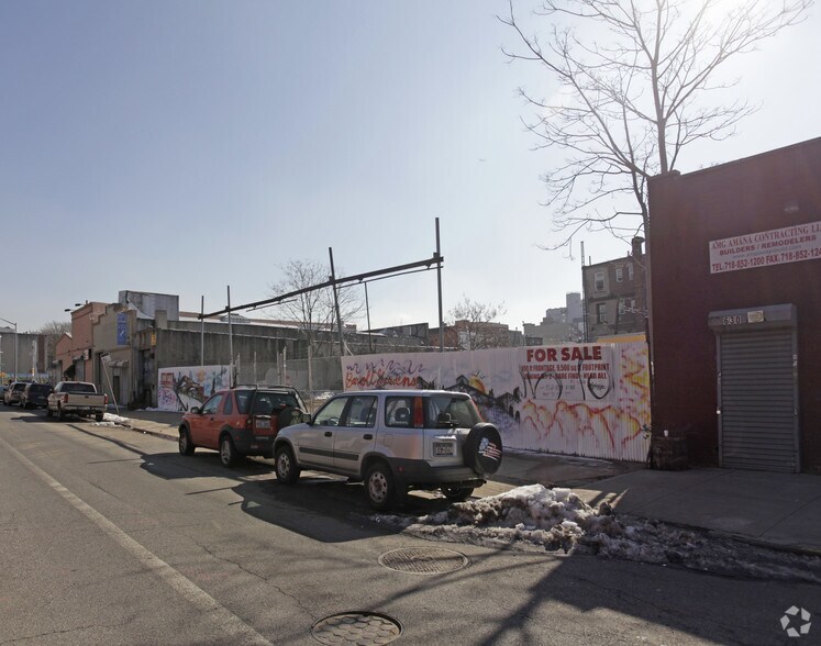 638-642 Sackett St, Brooklyn, NY for rent - Building Photo - Image 1 of 8