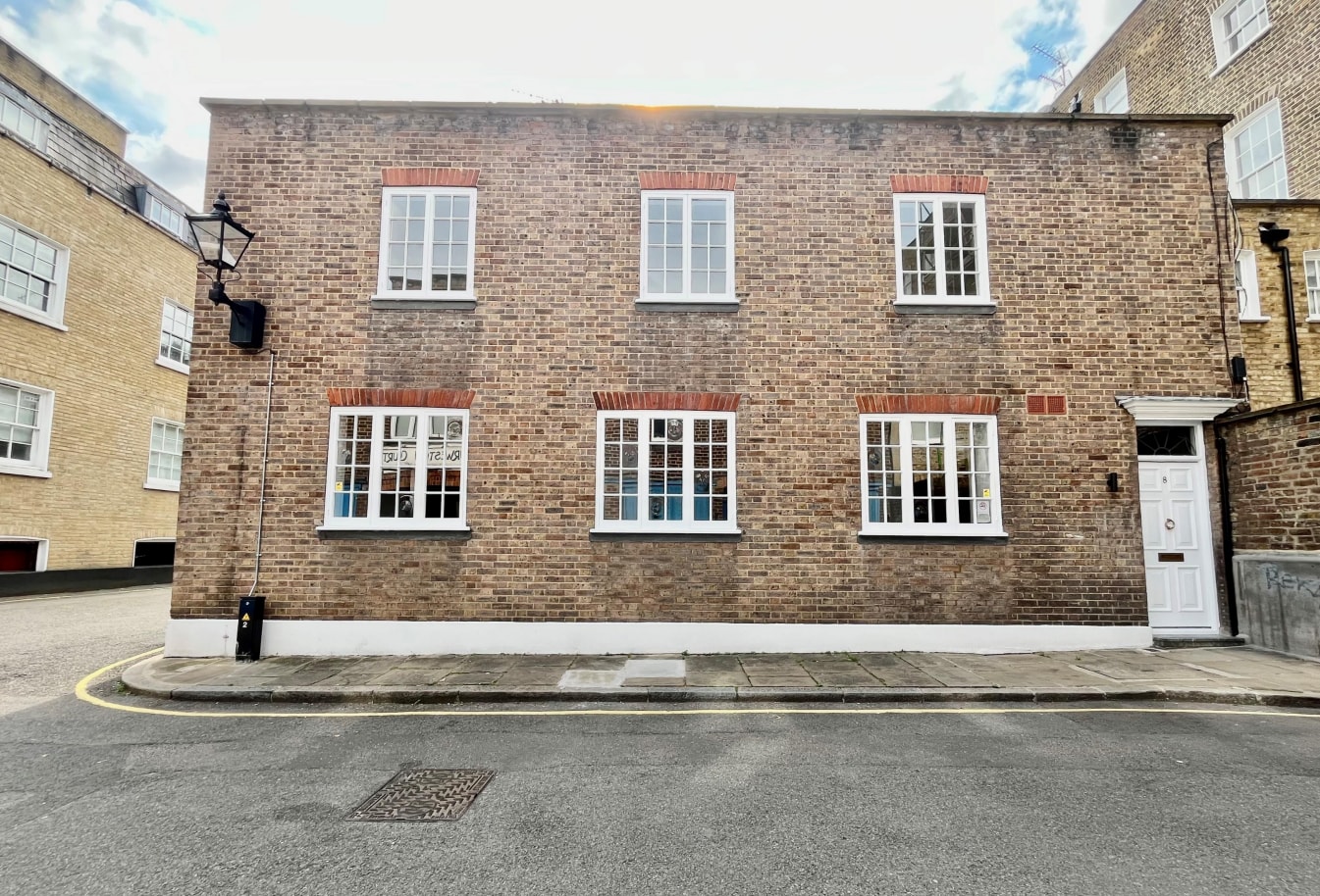 8 Durweston St, London to rent Building Photo- Image 1 of 2