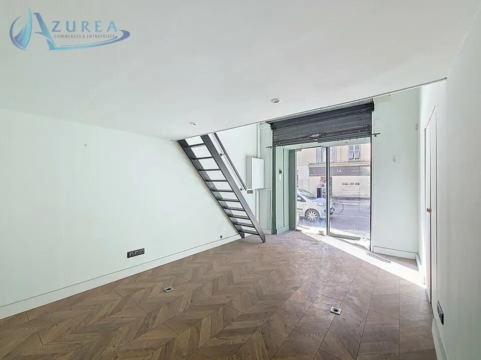 Location Commerce 24 m² - Photo 1