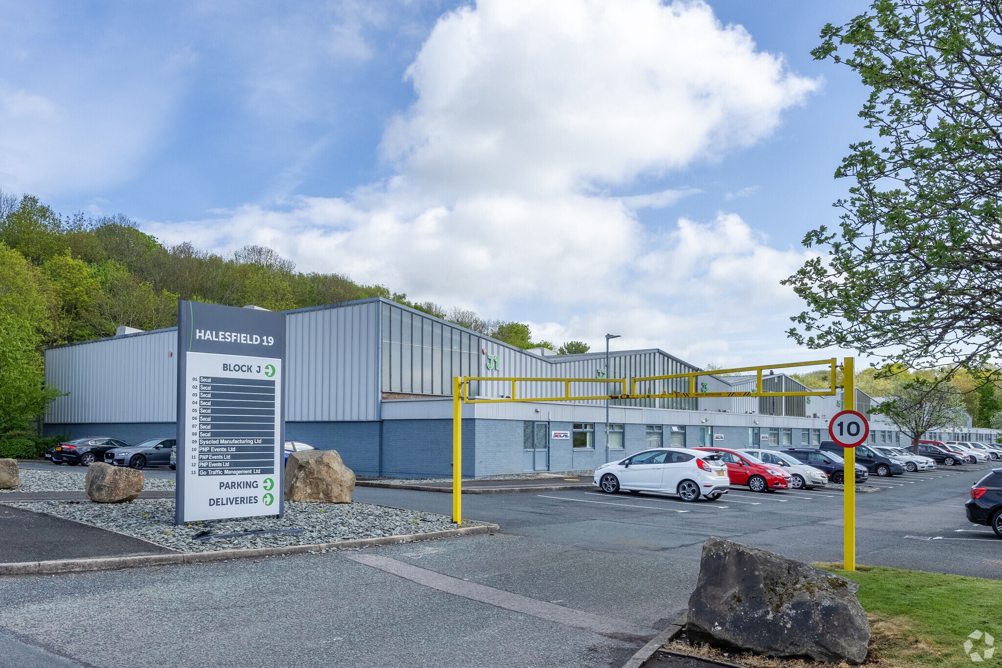 Halesfield 19, Telford to rent Primary Photo- Image 1 of 3