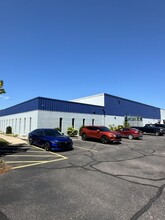 30550 Ecorse Rd, Romulus, MI for rent Building Photo- Image 1 of 5