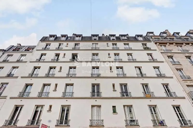 Office in Paris for sale Building Photo- Image 1 of 12