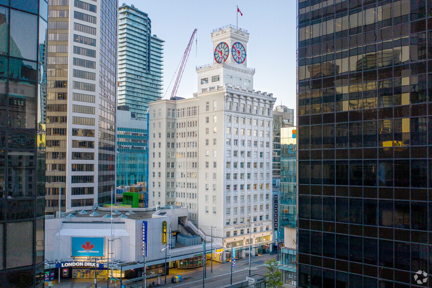 736 Granville St, Vancouver, BC for rent - Building Photo - Image 1 of 7