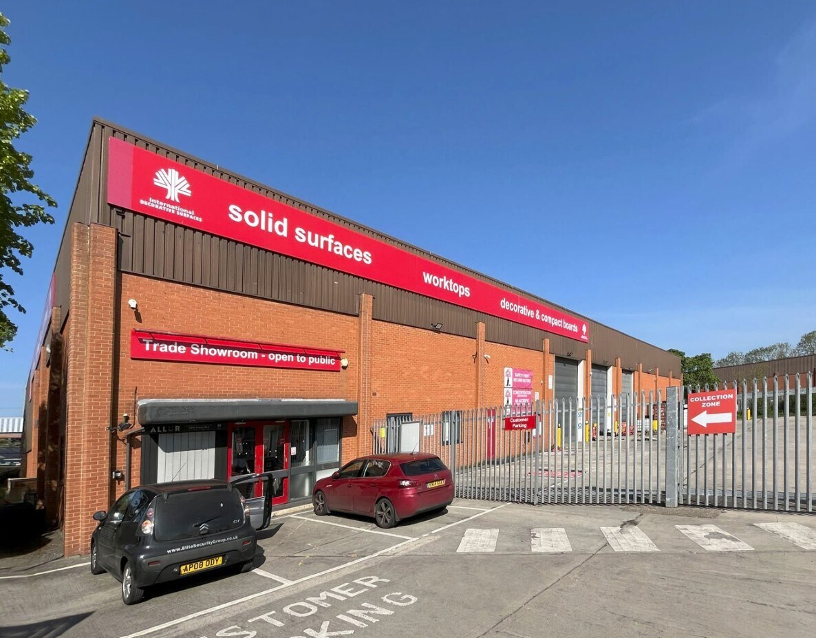 Frankland Rd, Swindon to rent Building Photo- Image 1 of 2