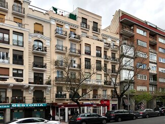 More details for Calle de Santa Engracia, 109, Madrid - Retail to Rent