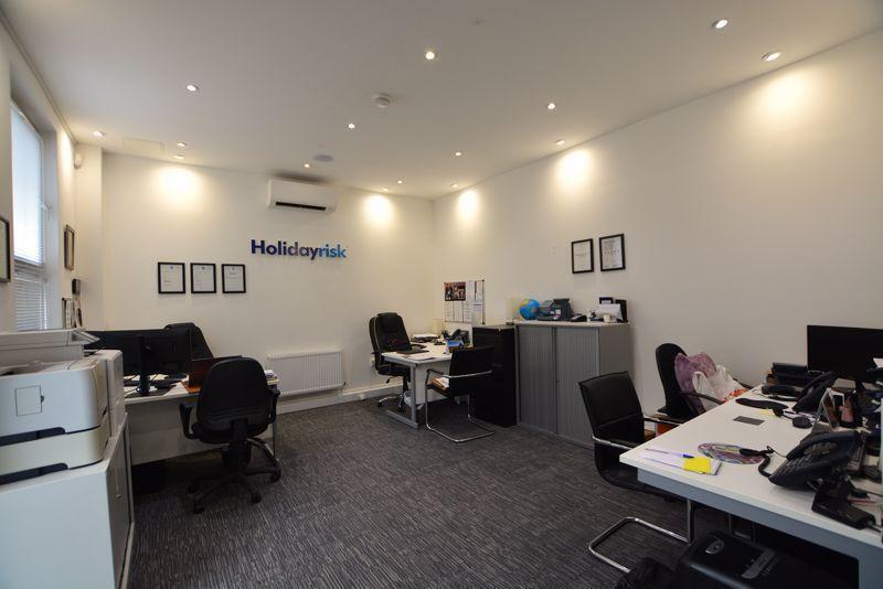 9-15 High Street, Slough for sale - Interior Photo - Image 3 of 5