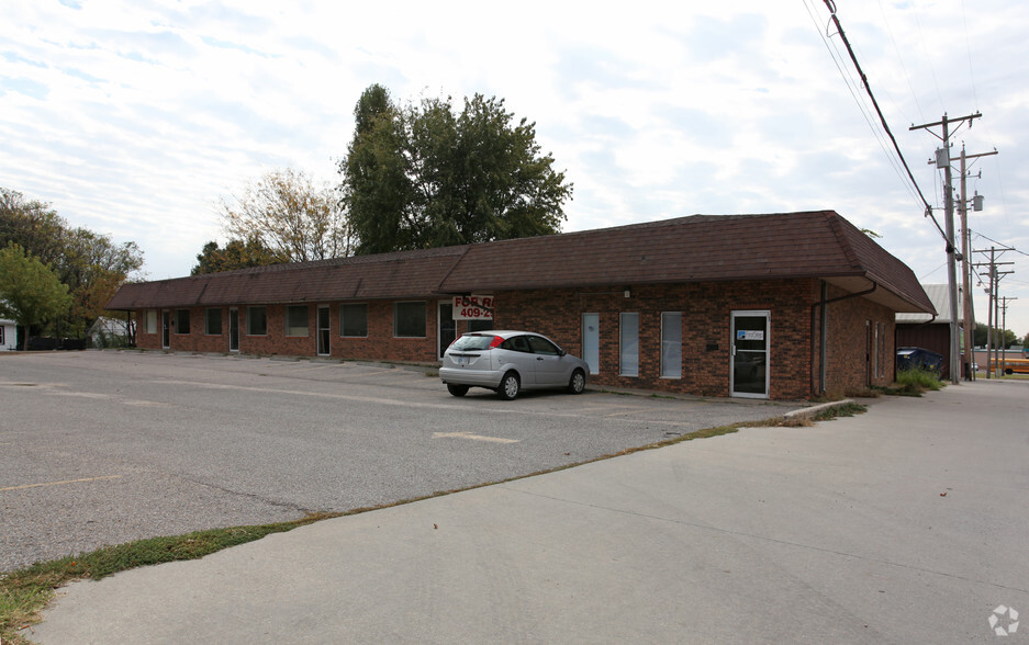 141 E Kay St, Derby, KS for sale - Building Photo - Image 1 of 1