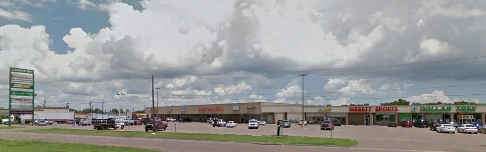 200-400 State Highway 35 S, Port Lavaca, TX for rent - Building Photo - Image 2 of 4