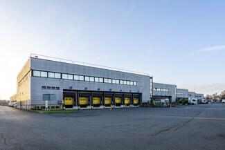 More details for 51 Rue Du Commandant Rolland, Le Bourget - Industrial to Rent
