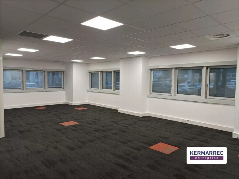 Office in Nantes to rent - Interior Photo - Image 2 of 10