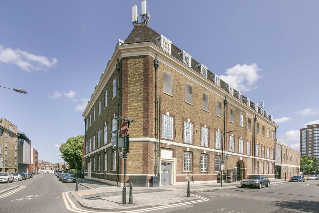 23-29 Paragon Rd, London to rent Primary Photo- Image 1 of 28