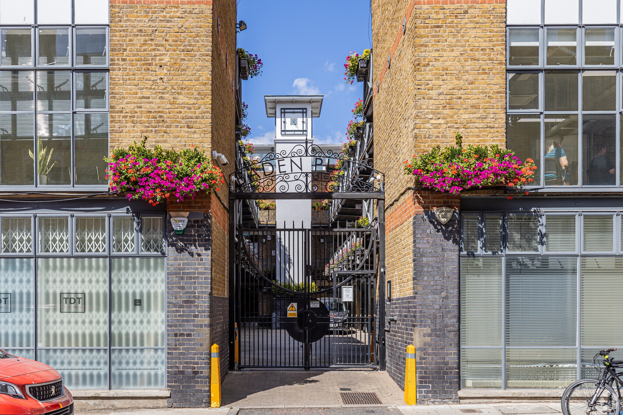 Crosby Row, London for sale Building Photo- Image 1 of 1