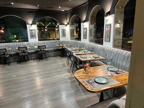 Retail in Castelldefels, Barcelona to rent Interior Photo- Image 2 of 18