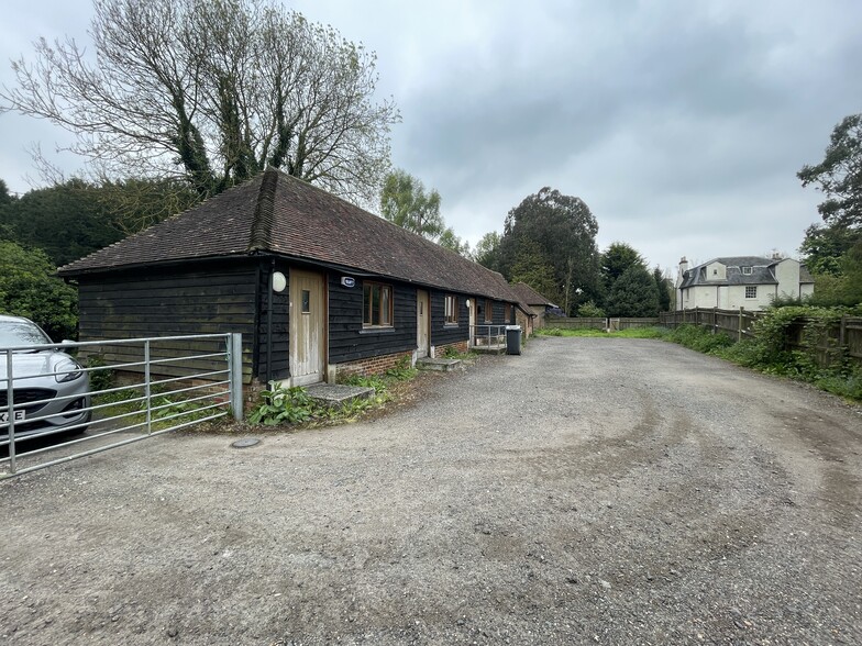 Tonbridge Rd, Mereworth for rent - Building Photo - Image 3 of 7