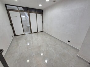 Retail in Vilafranca del Penedès, Barcelona to rent Interior Photo- Image 2 of 4
