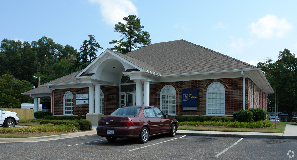 991 S Mcpherson Church Rd, Fayetteville, NC for sale - Primary Photo - Image 3 of 16