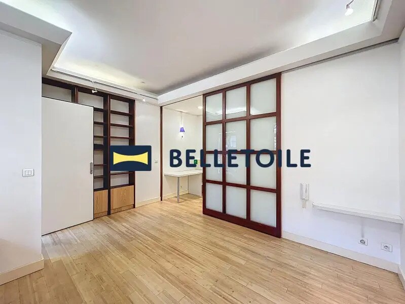 Office in Saint-Maur-des-Fossés to rent Interior Photo- Image 1 of 21