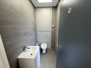 Ruddington Ln, Nottingham to rent Interior Photo- Image 2 of 2