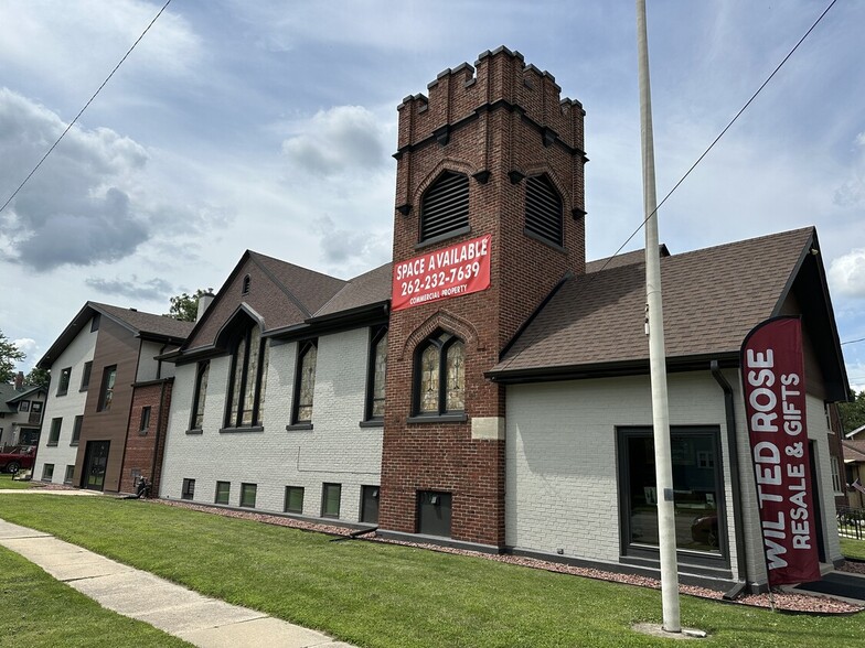 2931 Union St, East Troy, WI for rent - Building Photo - Image 2 of 15