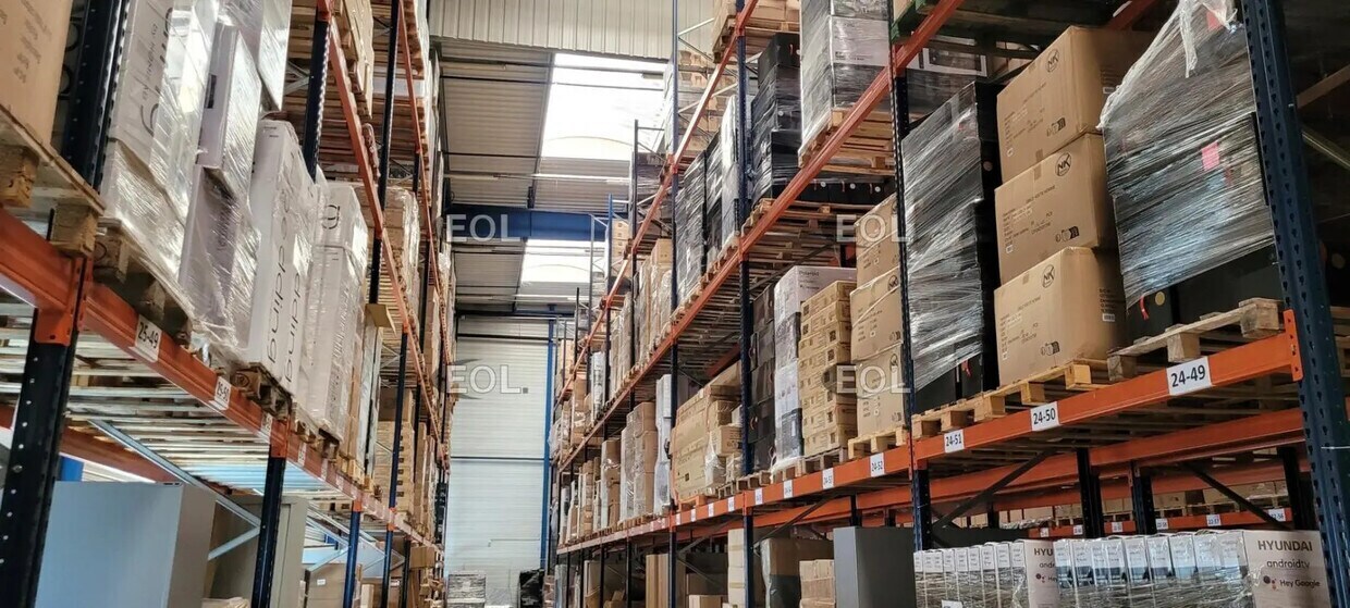 301 Rue Denis Papin, Villefontaine for sale Interior Photo- Image 1 of 10