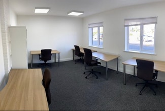 64 High St, Burnham to rent Interior Photo- Image 2 of 7