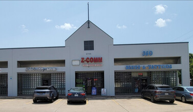 2705 S Cooper St, Arlington, TX for rent Building Photo- Image 1 of 9