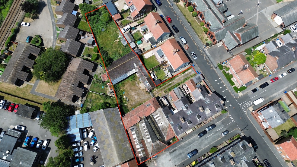 11 Carlton Rd, Filey for sale - Building Photo - Image 2 of 6