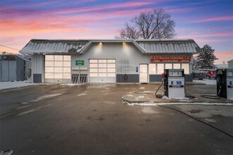 203 W Front St, Stuart, IA for sale Primary Photo- Image 1 of 1