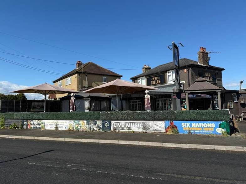 135 Swallow St, Iver for sale - Building Photo - Image 3 of 12