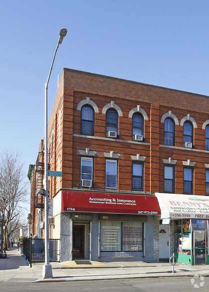 1724 Bath Ave, Brooklyn, NY for sale - Primary Photo - Image 1 of 1