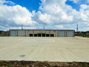 16906 Telge Rd, Cypress, TX for rent Building Photo- Image 2 of 7