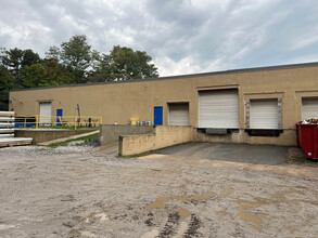 400 E Locust St, Dallastown, PA for sale Building Photo- Image 1 of 4