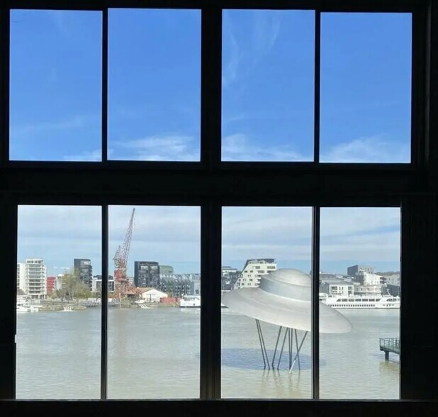 Office in Bordeaux to rent - Aerial - Image 2 of 7