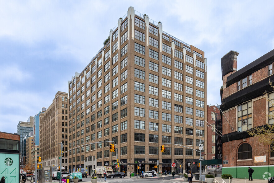 225 Varick St, New York, NY for rent - Building Photo - Image 1 of 6