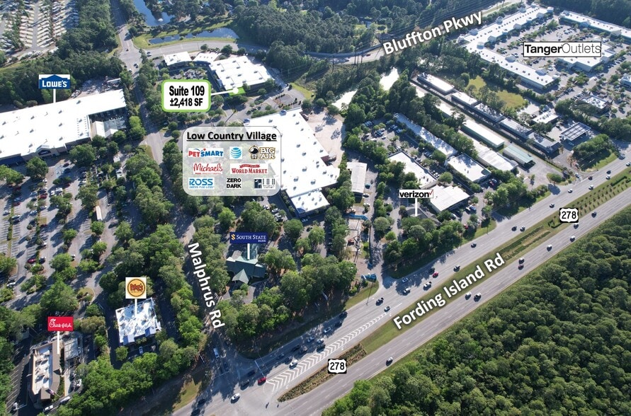 32 Malphrus Rd, Bluffton, SC to rent - Building Photo - Image 2 of 13