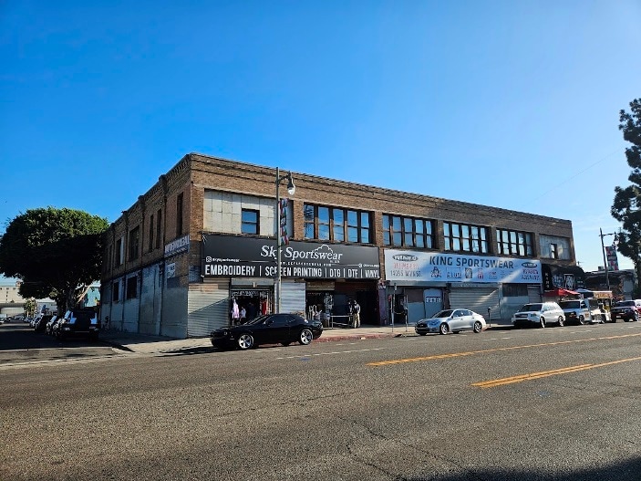 1400-1404 S Main St, Los Angeles, CA for rent - Building Photo - Image 2 of 22