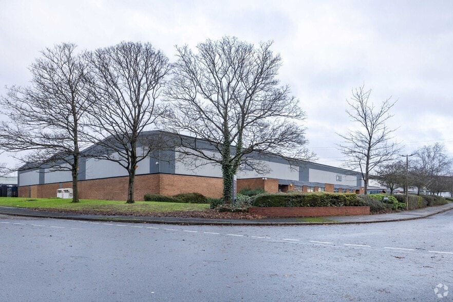Tyburn Rd, Birmingham to rent - Primary Photo - Image 1 of 3