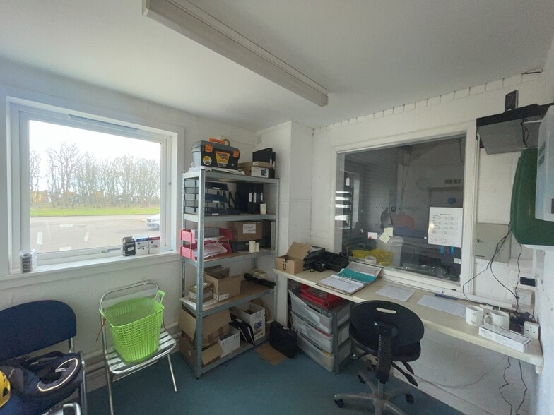 North Rd, Wick to rent - Building Photo - Image 2 of 4